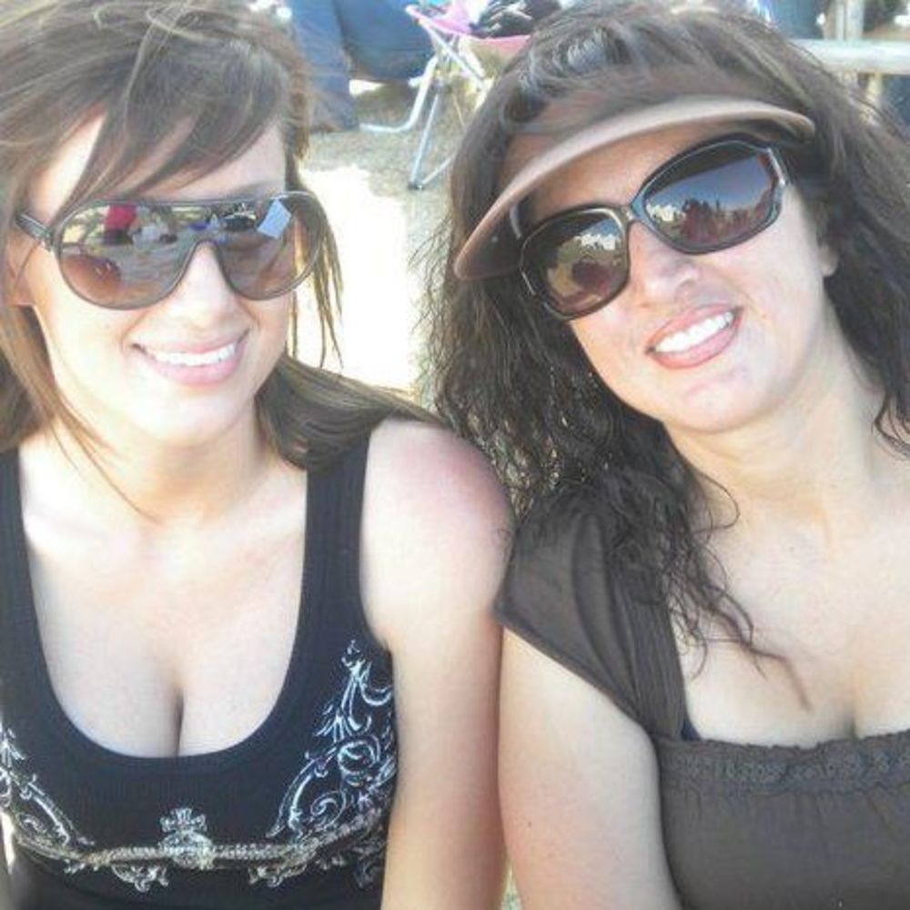 Meet your Posher, Cecilia